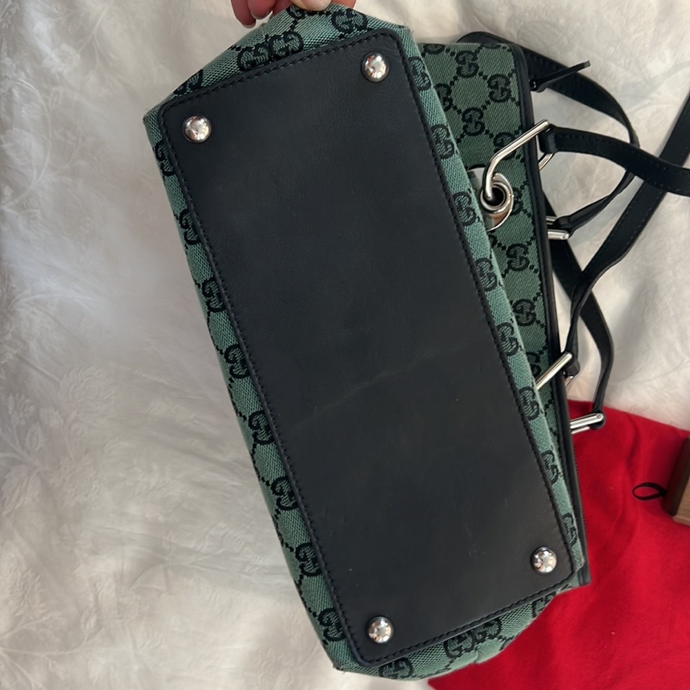 Vintage Gucci Handbag - Picture 4 of 4
